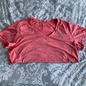 Under Armour T shirt